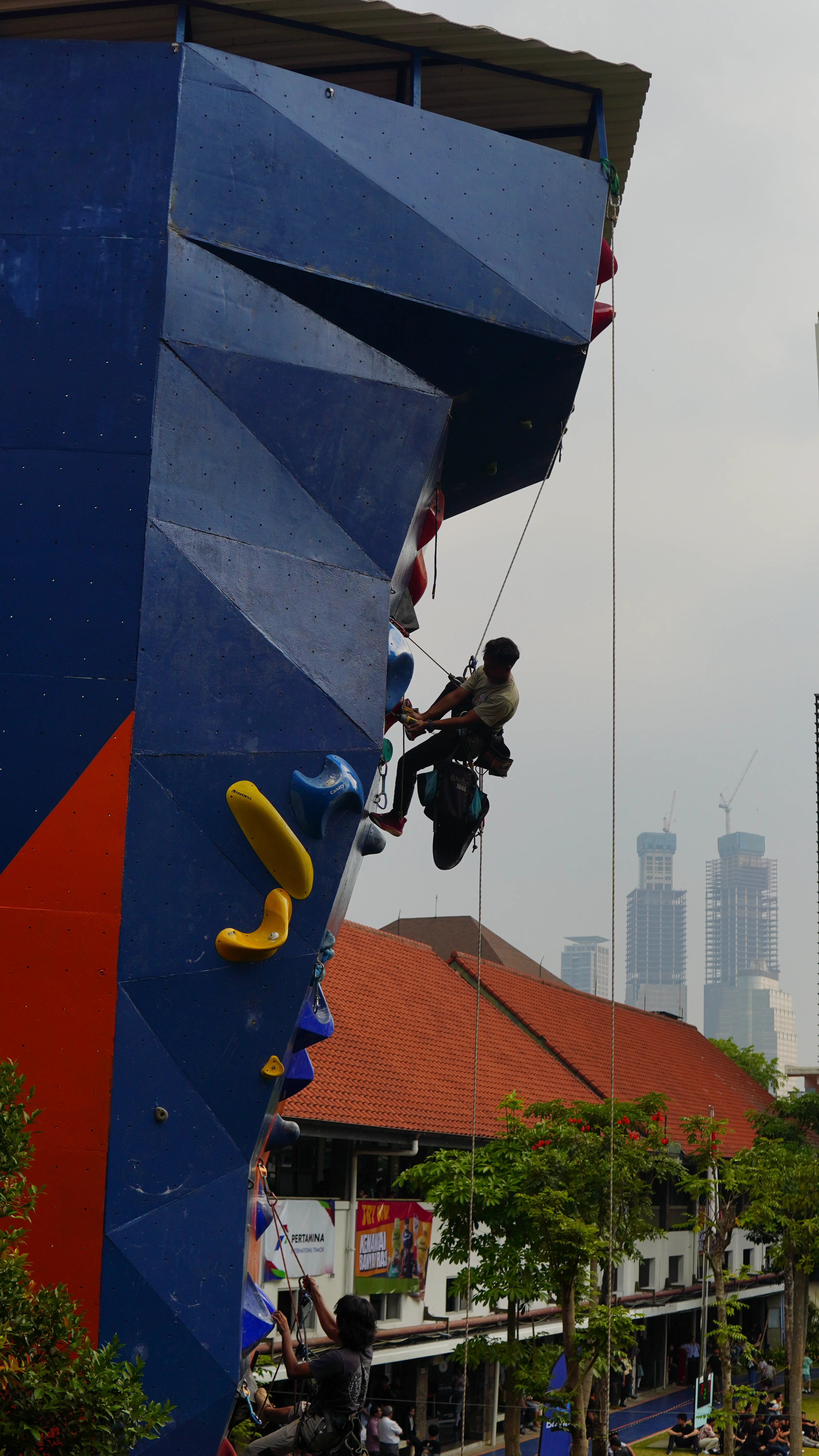 WALL CLIMBING
